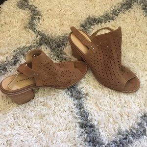 Size 9 Chinese laundry heels